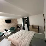 Casa vacanze La Coloc' Docks T6 4 Bathrooms Garden Rouen