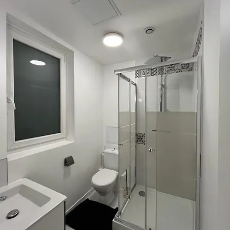 La Coloc' Docks T6 4 Bathrooms Garden * Rouen